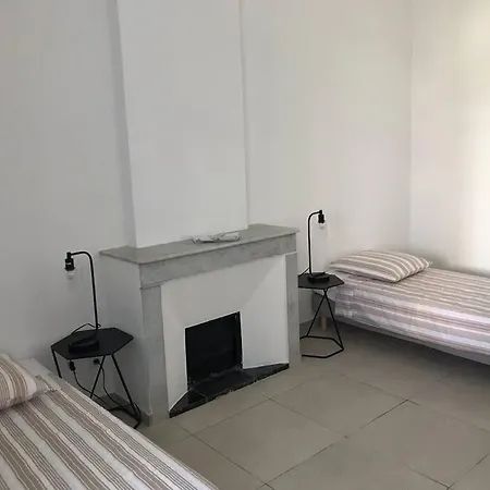 Crew House 10 Beds Apartamento La Ciotat