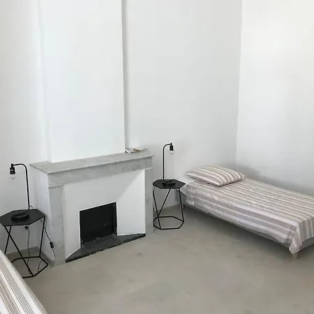 Crew House 10 Beds *